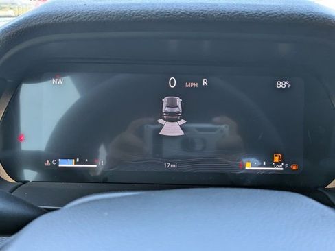 New 2025 Jeep Grand Cherokee Altitude RWD image 24