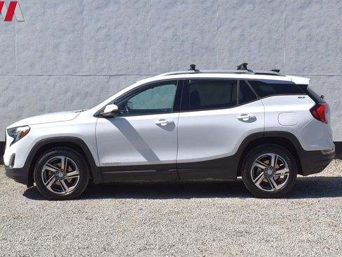 Used 2020 GMC Terrain SLT w/ Preferred Package image 9