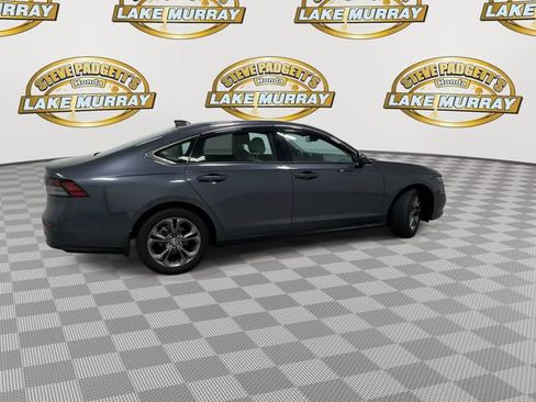 Used 2023 Honda Accord EX image 3