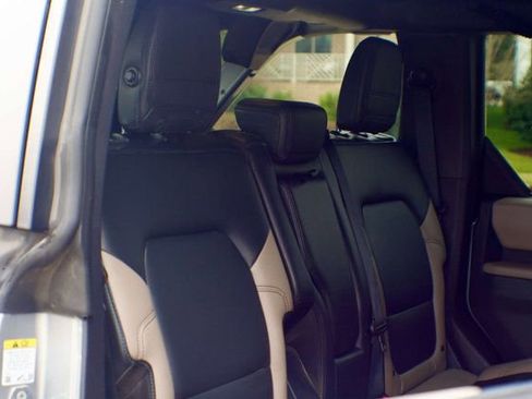 Used 2023 Ford Bronco Wildtrak image 53