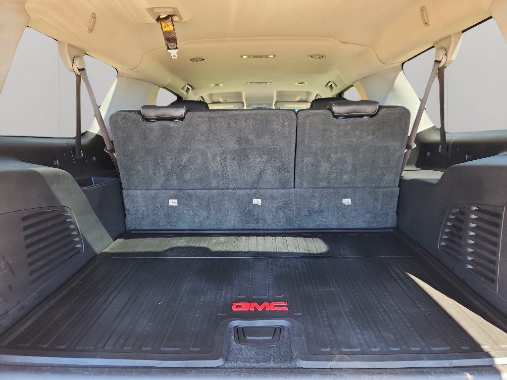 Used 2019 GMC Yukon XL SLT AWD/4WD image 12