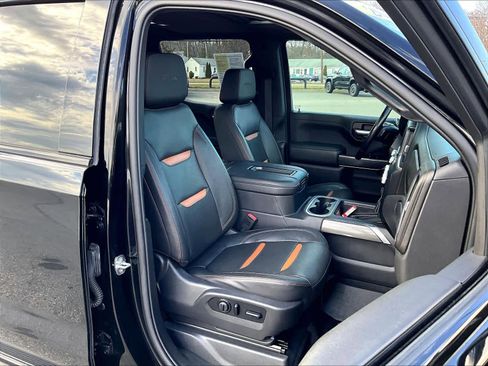 Used 2020 GMC Sierra 1500 AT4 w/ AT4 Premium Package image 11