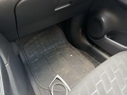 Used 2024 Nissan Kicks SV FWD image 23
