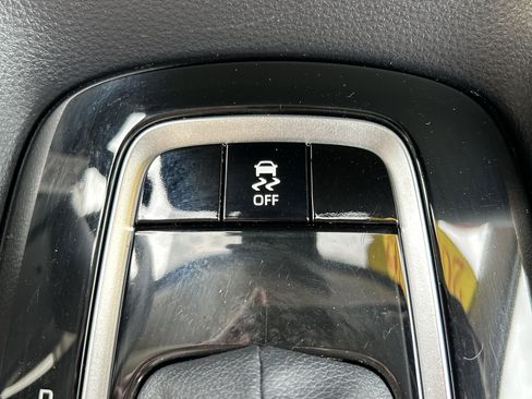 Certified 2026 Toyota Corolla LE FWD image 30