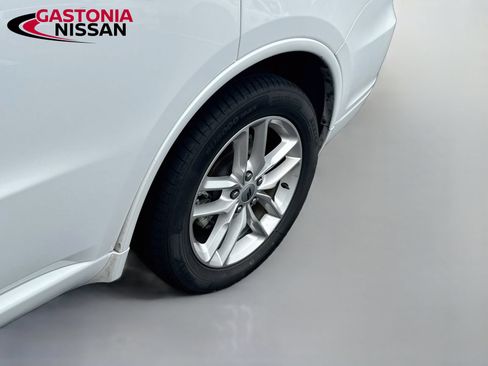 Used 2024 Dodge Durango GT RWD image 34