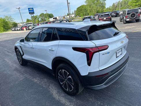 Used 2024 Chevrolet Blazer EV LT AWD/4WD image 10