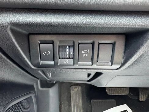 Used 2023 Subaru Outback Limited AWD/4WD image 21