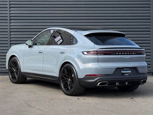 New 2026 Porsche Cayenne Coupe image 3