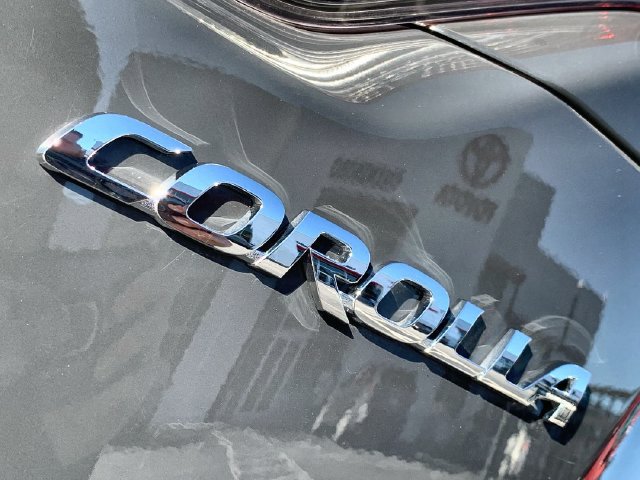 Used 2026 Toyota Corolla LE FWD image 40