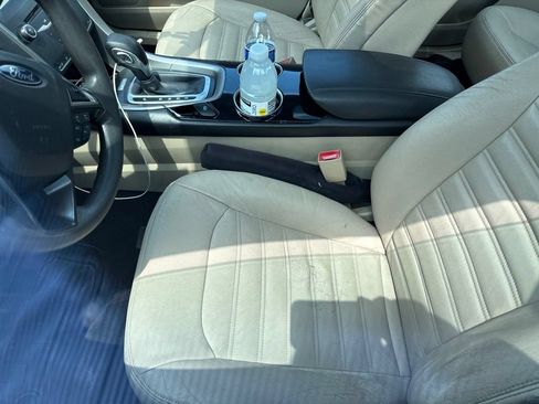 Used 2013 Ford Fusion SE FWD image 8