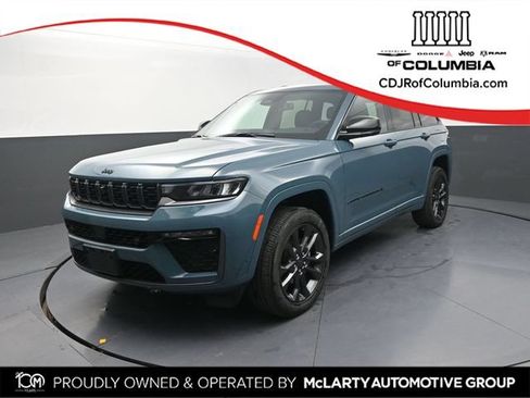 New 2026 Jeep Grand Cherokee Limited AWD/4WD image 1
