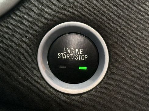 Used 2018 Chevrolet Malibu LS image 18