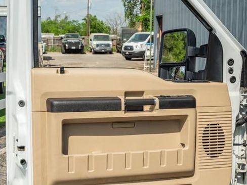 Used 2008 Ford F350 XLT image 17
