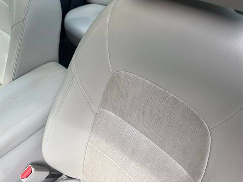 Used 2019 Nissan Altima 2.5 SL FWD image 6