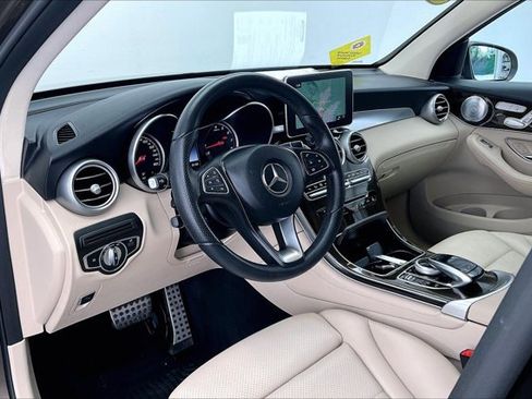 Used 2018 Mercedes-Benz GLC 300 4MATIC image 14