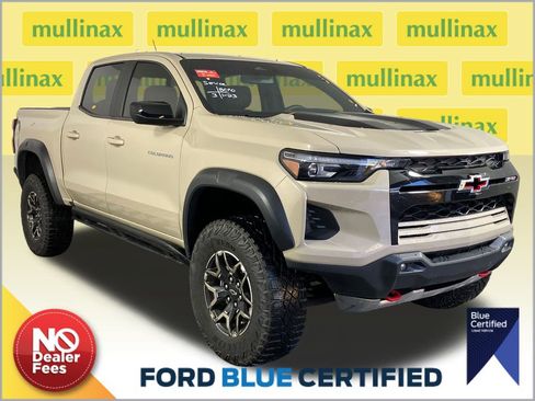 Used 2024 Chevrolet Colorado ZR2 w/ Safety Package image 1