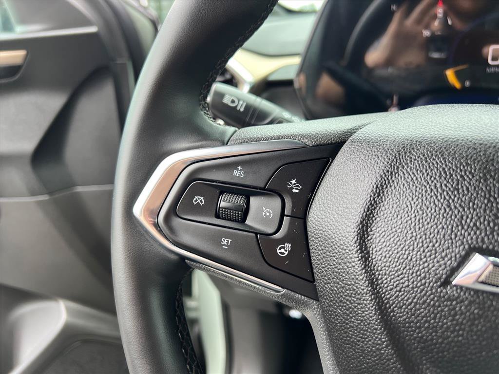Used 2025 Chevrolet TrailBlazer ACTIV FWD image 16