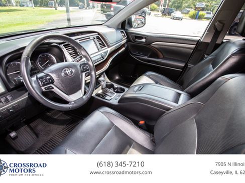Used 2017 Toyota Highlander Limited w/ Protection Package #3 AWD/4WD image 22