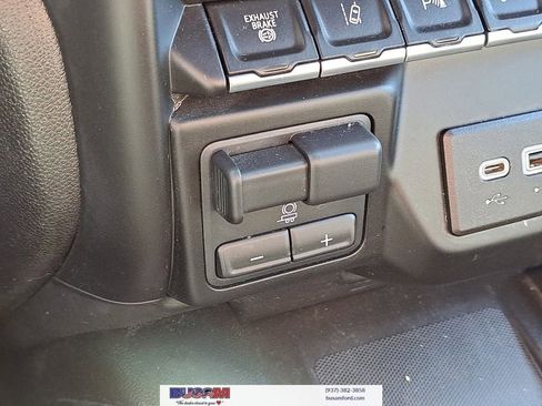 Used 2022 Chevrolet Silverado 3500 High Country image 21