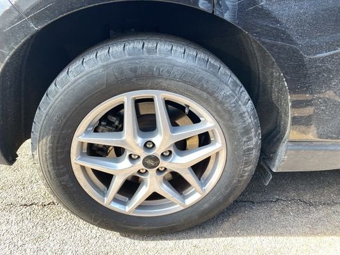 Used 2024 Ford Edge SEL image 9