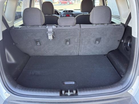 Used 2015 Kia Soul image 11