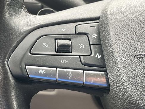 Certified 2023 Cadillac XT4 Premium Luxury image 30