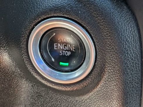 Used 2022 GMC Sierra 2500 AT4 w/ AT4 Premium Plus Package AWD/4WD image 33