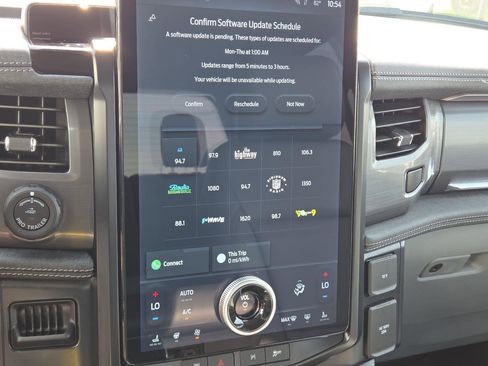 Used 2025 Ford F150 Lightning Flash AWD/4WD image 25