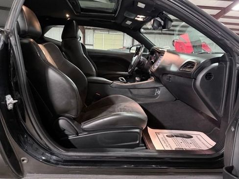 Used 2022 Dodge Challenger R/T Scat Pack RWD image 14