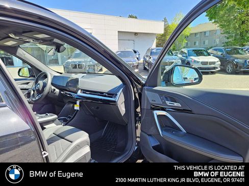 New 2026 BMW X1 xDrive28i w/ Technology Package AWD/4WD image 10