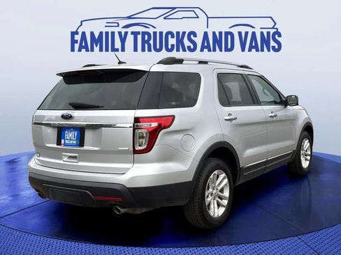 Used 2013 Ford Explorer XLT AWD/4WD image 5