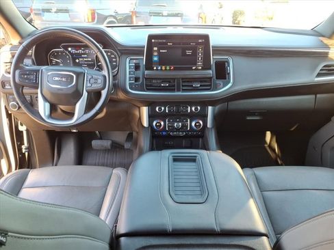 Used 2021 GMC Yukon SLT w/ SLT Luxury Plus Package image 11