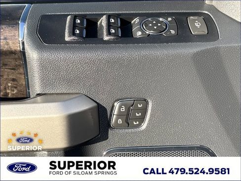 Used 2022 Ford F350 Lariat w/ Chrome Package image 18