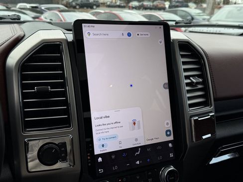 Used 2019 Ford F150 Platinum image 22