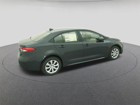 New 2026 Toyota Corolla LE image 10