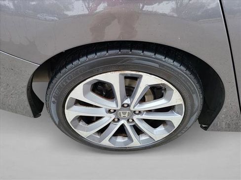 Used 2014 Honda Accord Sport image 11