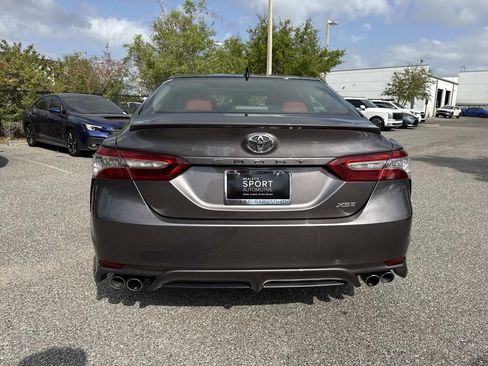 Used 2020 Toyota Camry XSE image 4