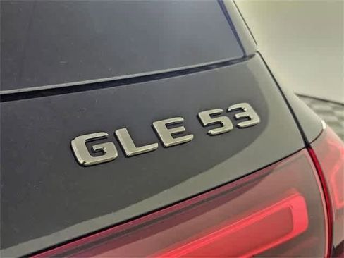 Used 2025 Mercedes-Benz GLE 53 AMG 4MATIC image 12