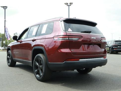 Certified 2022 Jeep Grand Cherokee L Limited image 8