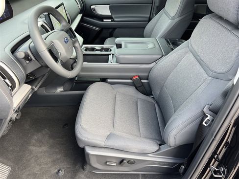 New 2026 Ford Expedition Max Active image 15