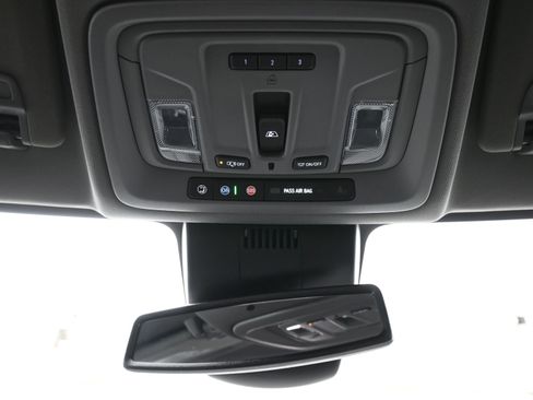 Used 2022 GMC Sierra 1500 SLT w/ SLT Premium Plus Package image 27