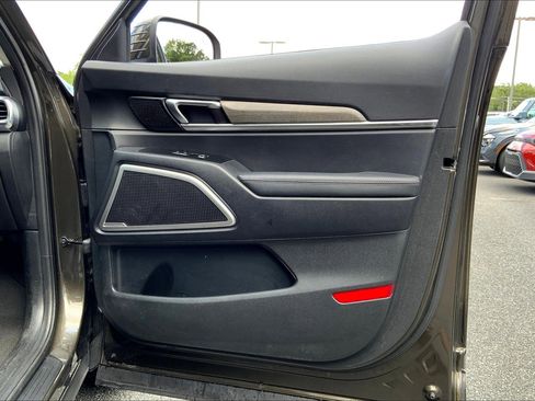 Used 2022 Kia Telluride EX image 26