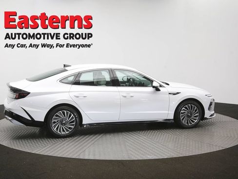 Used 2025 Hyundai Sonata SEL FWD image 43