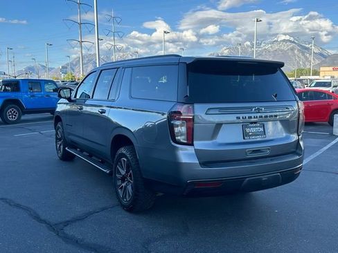 Used 2021 Chevrolet Suburban Z71 w/ Z71 Off-Road Package AWD/4WD image 23