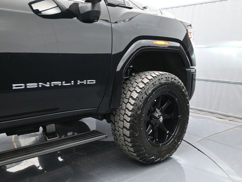 Used 2024 GMC Sierra 2500 Denali Ultimate image 48