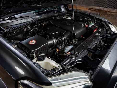 Used 2019 Toyota Tacoma TRD Off-Road image 39