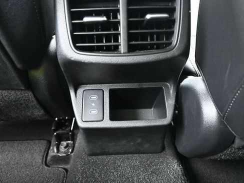 Used 2025 Kia Seltos S FWD image 35
