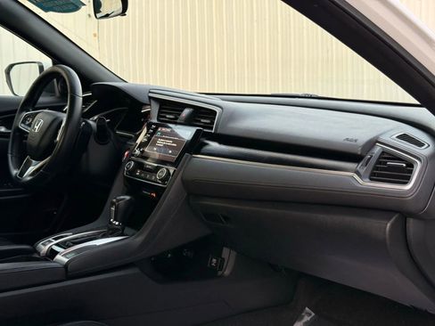 Used 2020 Honda Civic Sport image 18