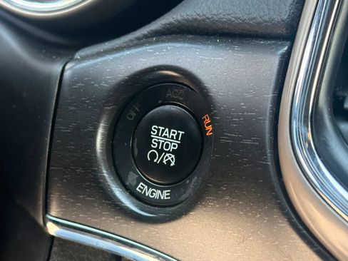 Used 2015 Jeep Grand Cherokee Limited AWD/4WD image 24