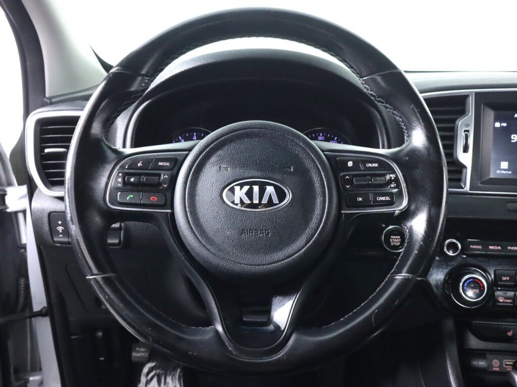 Used 2018 Kia Sportage EX AWD/4WD image 11